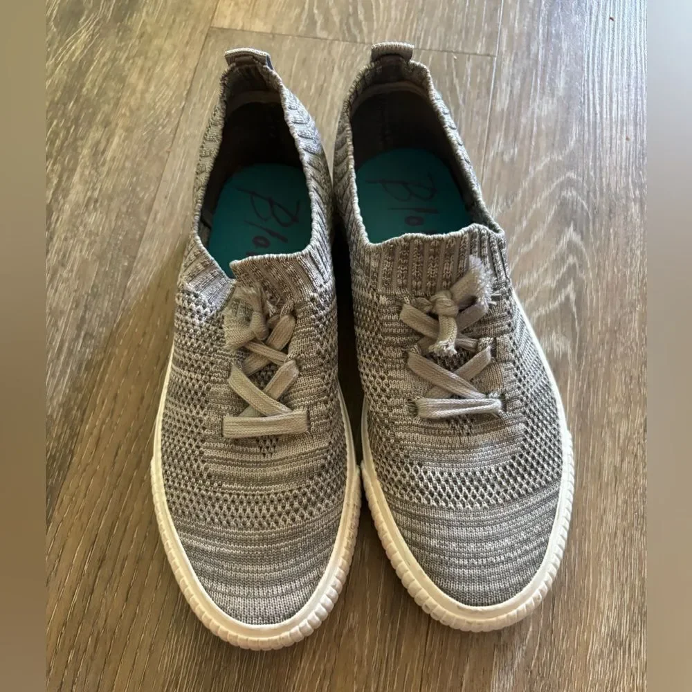 Blowfish Gray Knit Slip-On Sneakers Sz 6.5